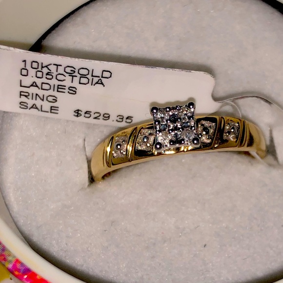 Jewelry - 10k solid Real gold real diamond bridal engagement promIe ring FREE APPRAISAL